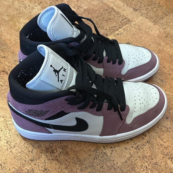 Jordan 1 Mid Women’s Berry Pink - Picture 5 of 6